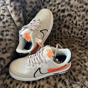 Womens 8.5 or mens 7 new never worn